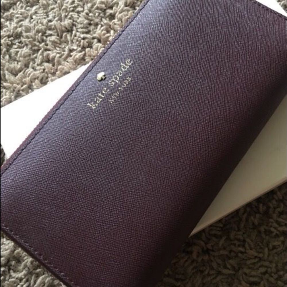 Kate spade wallet - Picture 1 of 4